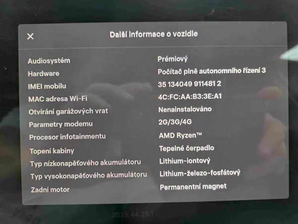 Tesla Model Y RWD 255kW Standard Range 19ALU - foto 15