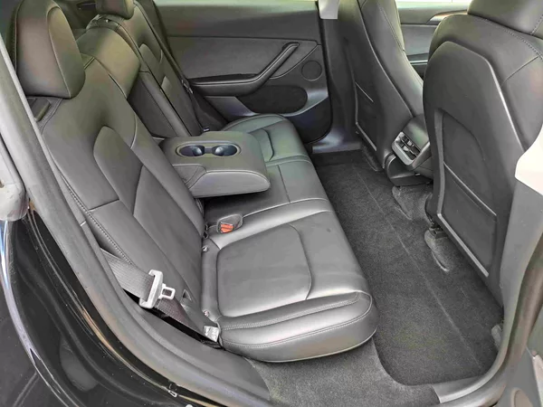 Tesla Model Y RWD 255kW PŘIPRAVUJEME - foto 9