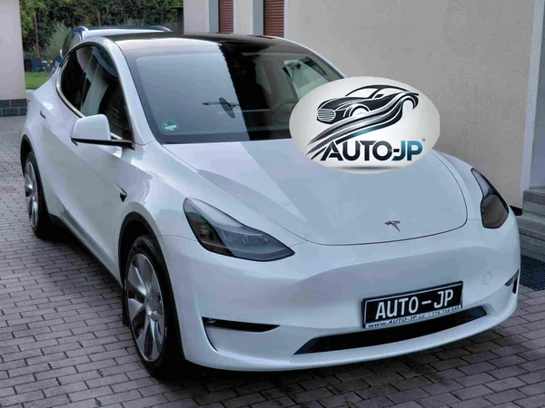 Tesla Model Y AWD Long Range PŘIPRAVUJEME