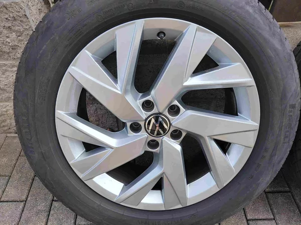 18ALU VW Tiguan 5x112 7J 18H2