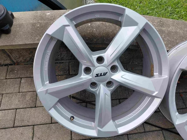 _19ALU ATS 5x112 8J 19H2 ET45