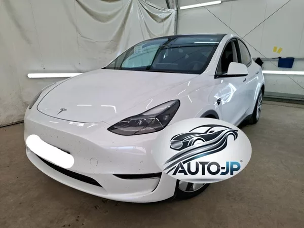 Tesla Model Y AWD Long Range PŘIPRAVUJEME