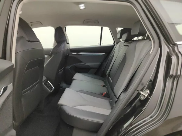 Škoda Enyaq 150kW SOH 96,6% PŘIPRAVUJEME - foto 7