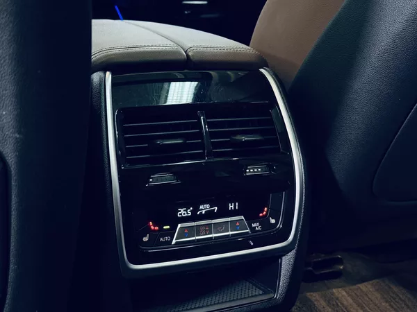 BMW X7 4.0d*xDrive*NEZ.TOP*TAŽ*LASER - foto 36