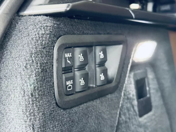 BMW X7 4.0d*xDrive*NEZ.TOP*TAŽ*LASER - foto 42