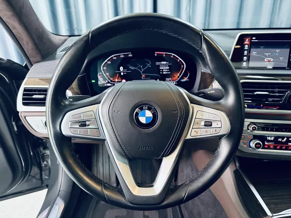 BMW Řada 7 730xd*H&K*HUD*LASER* - foto 18
