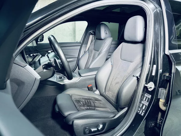 BMW Řada 3 330d*xDRIVE*M-PAKET*ZÁR*TAŽNÉ - foto 18