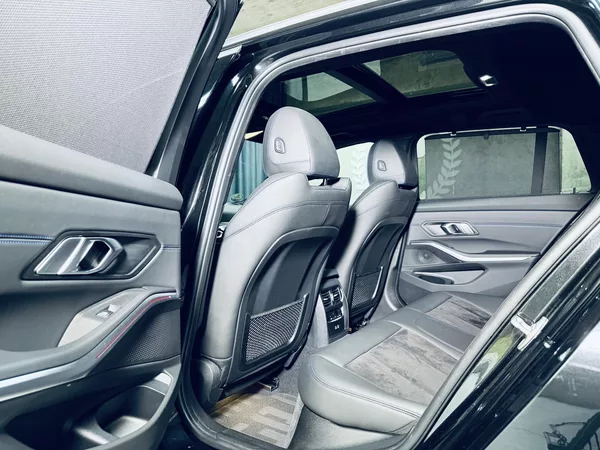 BMW Řada 3 330d*xDRIVE*M-PAKET*ZÁR*TAŽNÉ - foto 33