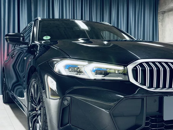 BMW Řada 3 330d*xDRIVE*M-PAKET*ZÁR*TAŽNÉ - foto 4