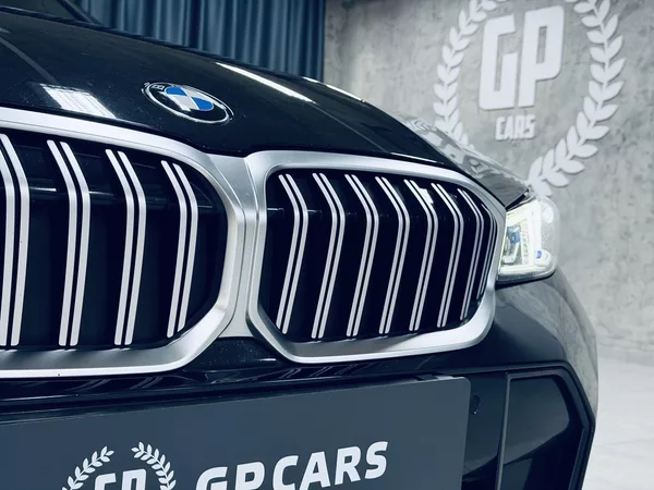 BMW Řada 3 330d*xDRIVE*M-PAKET*ZÁR*TAŽNÉ - foto 5