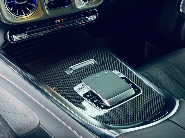 Mercedes-Benz Třídy G G63 CZ AMG CARBON PERFORMANCE - foto 22