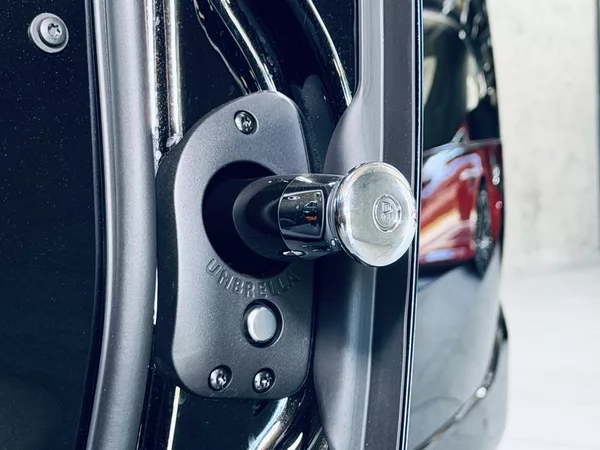 Rolls-Royce Cullinan Black B SHOOTING STARS BESPOKE - foto 35