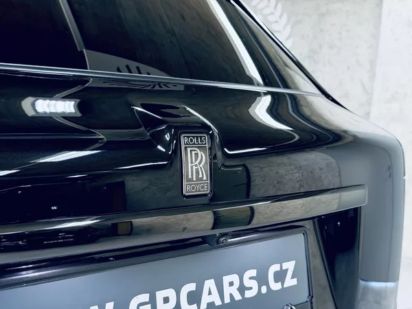 Rolls-Royce Cullinan Black B SHOOTING STARS BESPOKE - foto 8