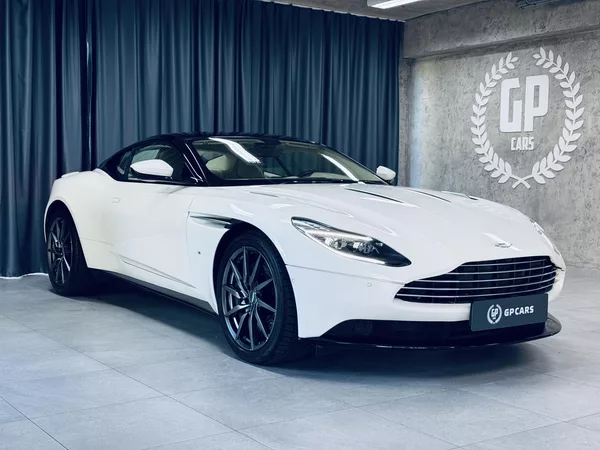 Aston Martin DB11 V12*5.2*B&O*360*TOP