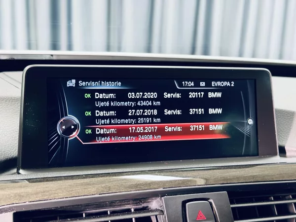 BMW Řada 3 335d*X-drive*M-packet*CZ* - foto 24