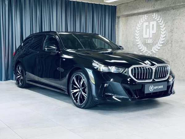BMW Řada 5 520i*ZÁRUKA*TAŽNÉ*HARM&KARDON