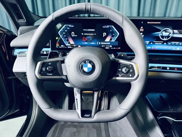 BMW Řada 5 520i*ZÁRUKA*TAŽNÉ*HARM&KARDON - foto 24