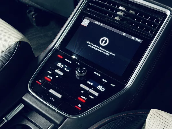 Porsche Panamera PANAMERA*TURBO*PANO*360* - foto 34