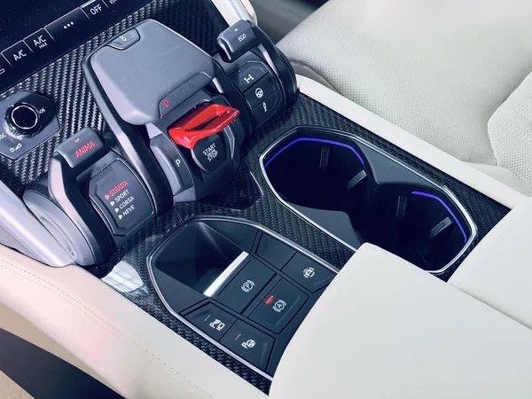 Lamborghini Urus S 23 MASAŽ HUD CARBON ZÁRUKA - foto 33