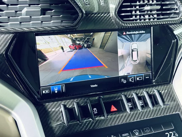 Lamborghini Urus S 23 MASAŽ HUD CARBON ZÁRUKA - foto 35
