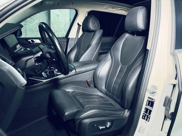 BMW X7 xDrive40d*SOFT*KEYLESS*PANO - foto 16