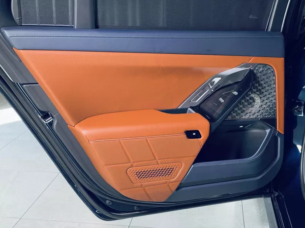 BMW Řada 7 750e*ZÁRUKA*TV*MAX.VÝBAVA - foto 31