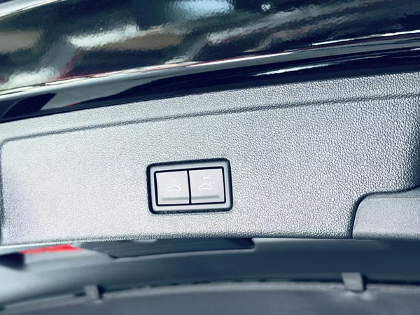 Volkswagen Touareg 3.0TDI*R-LINE*HUD*TAŽ*VZDUCH* - foto 36