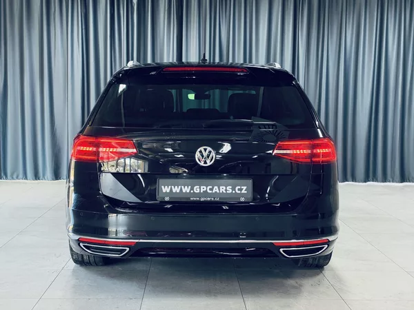Volkswagen Passat 2.0TDI*R-LINE*CZ*LED*1.MAJ* - foto 6