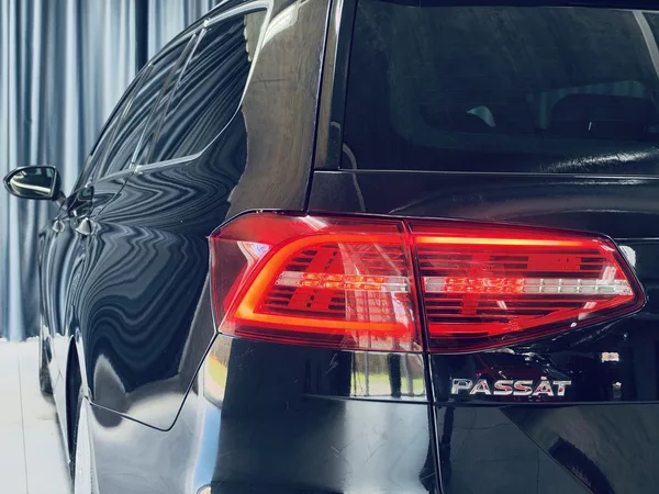 Volkswagen Passat 2.0TDI*R-LINE*CZ*LED*1.MAJ* - foto 8