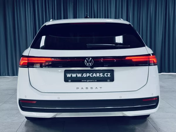 Volkswagen Passat 1.5Tsi*TAŽ*MASAŽE*360°KAMERY* - foto 6