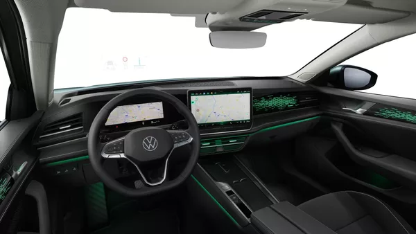 Volkswagen Passat 2.0TDI*NEZ.TOP*IQ*TAŽ*DCC*HUD* - foto 10