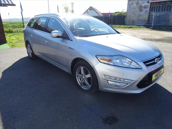 Ford Mondeo 2,0 TDI 103 kW - foto 2