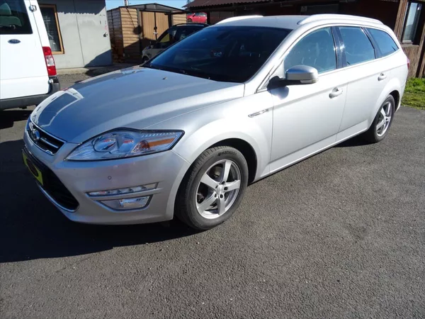 Ford Mondeo 2,0 TDI 103 kW - foto 5