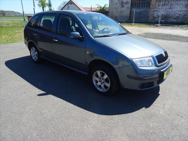 Škoda Fabia 1,4 - foto 2