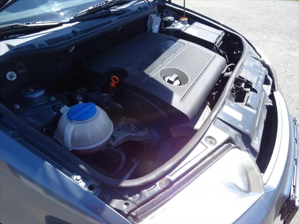 Škoda Fabia 1,4 - foto 23