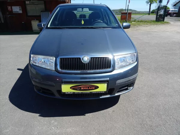 Škoda Fabia 1,4 - foto 25