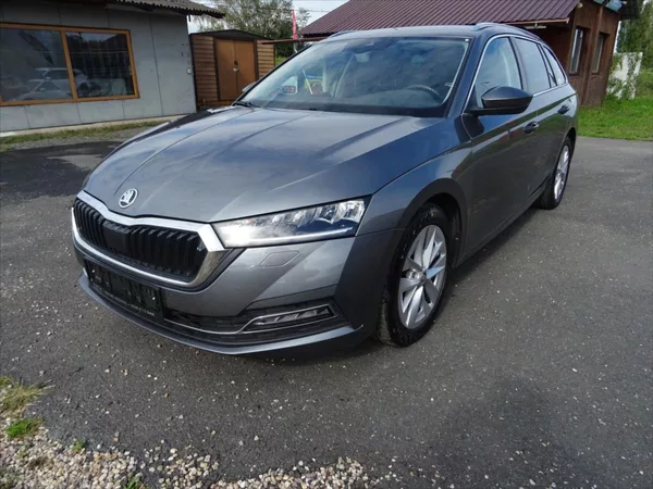 Škoda Octavia 1,0 TSI 81 kW Business - foto 3