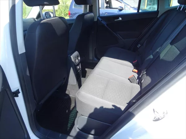 Volkswagen Tiguan 1,4 Koupen v ČR 1.Majitel - foto 12