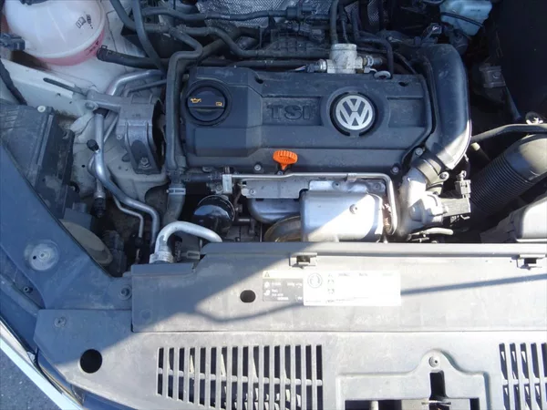 Volkswagen Tiguan 1,4 Koupen v ČR 1.Majitel - foto 22