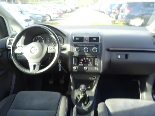 Volkswagen Touran 1,2 TSi 77 kW - foto 14
