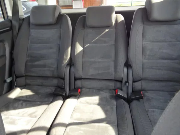 Volkswagen Touran 1,2 TSi 77 kW - foto 25
