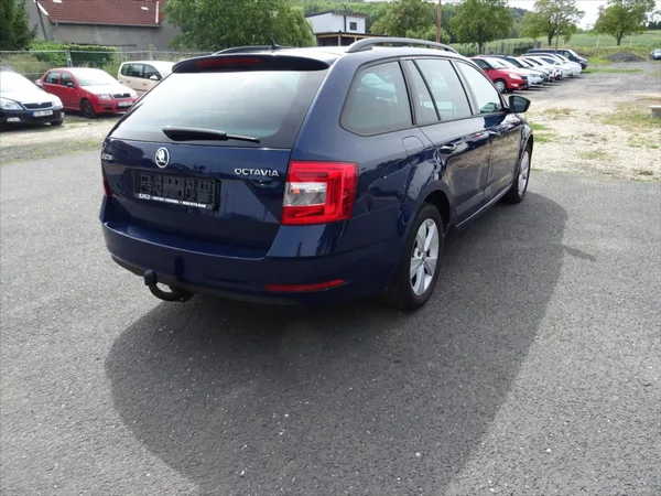 Škoda Octavia 1,5 TSi 110 kW - foto 9