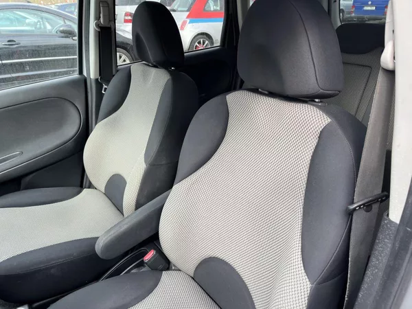 Nissan Note 1.5dCI - foto 12