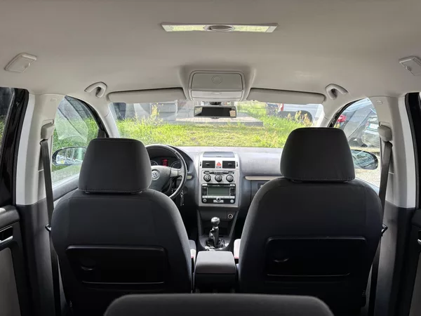 Volkswagen Touran 1.4 TSI Cross - foto 11