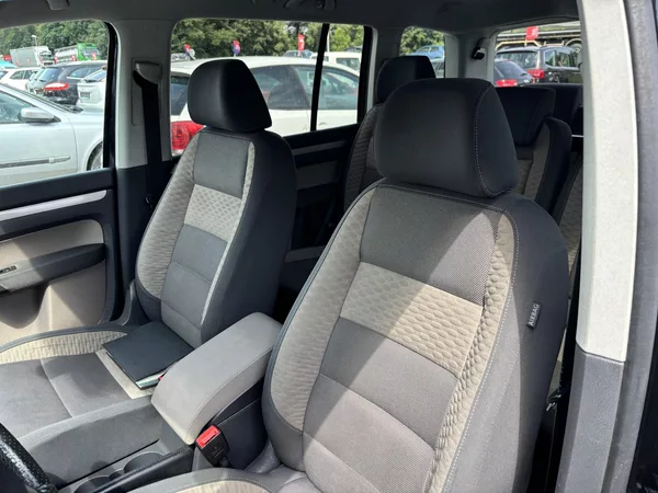 Volkswagen Touran 1.4 TSI Cross - foto 16