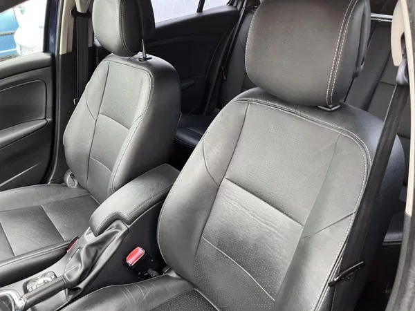 Renault Mégane 1.9DCI - foto 14
