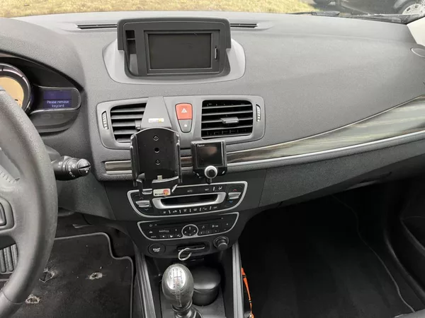 Renault Mégane 1.9DCI - foto 15