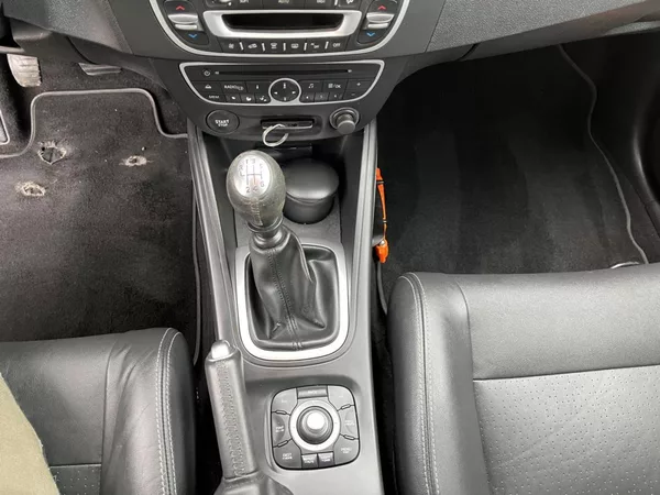 Renault Mégane 1.9DCI - foto 16