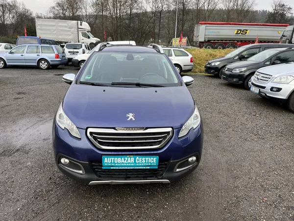 Peugeot 2008 1.6 HDI - foto 2