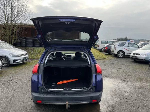 Peugeot 2008 1.6 HDI - foto 8
